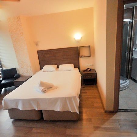 Blue Hotel Istanbul Exterior photo